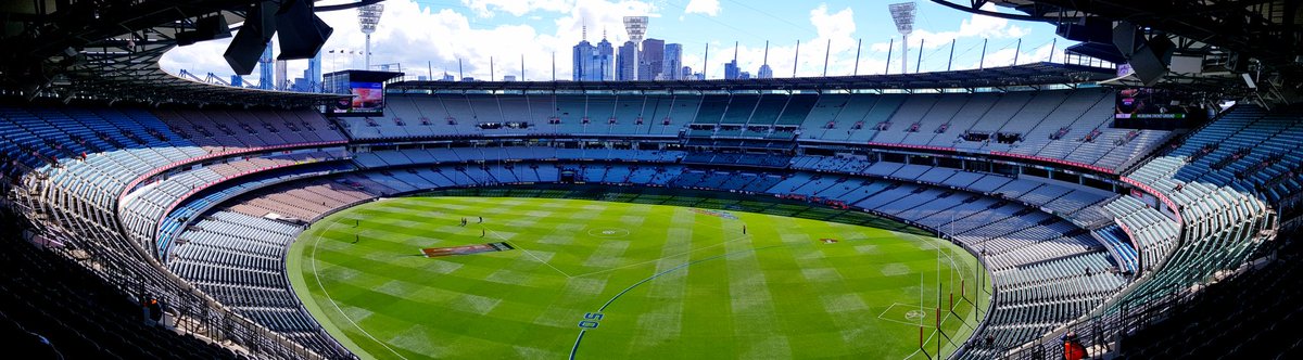 Simon360Mopar's tweet photo. Crackin day for Prelim ⬛◻⬛◻⬛ #GoPies @CollingwoodFC @MCG https://t.co/oczy6NiCer