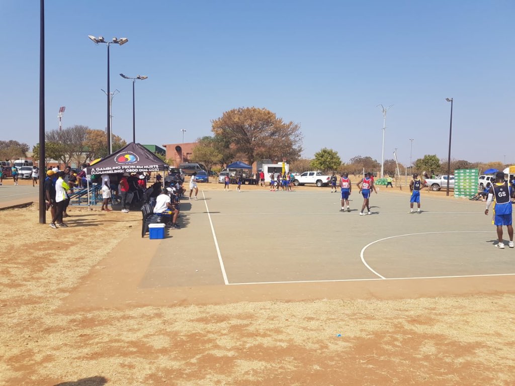 MORE Photo Highlights 📸 of the Males National Netball Championships in Polokwane. ⛹🏾‍♂️🏐

#MensNationalChamps

📸 Sarah Fabri