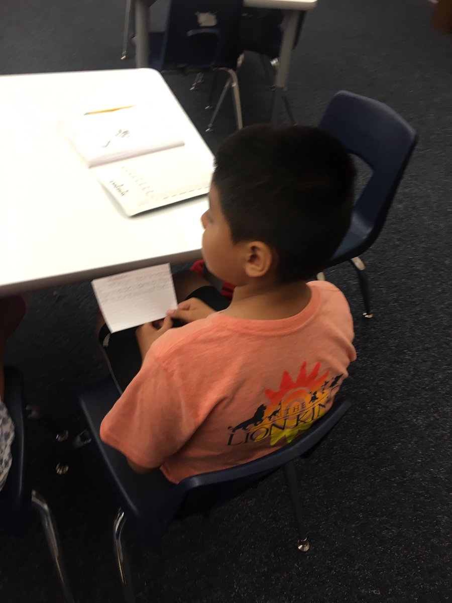 MrsFudgeTeach's tweet photo. Land changes on green screen #svusd #svinnovates https://t.co/KLnN80JFxK