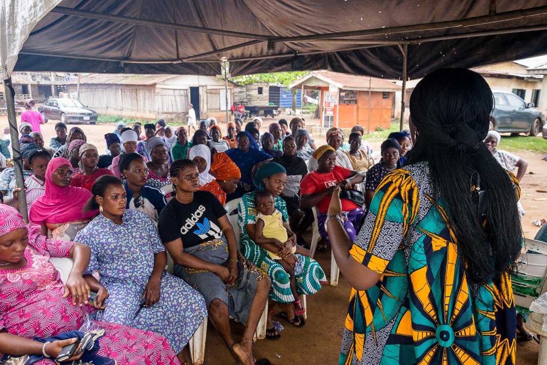 Mother's Kit tweet media