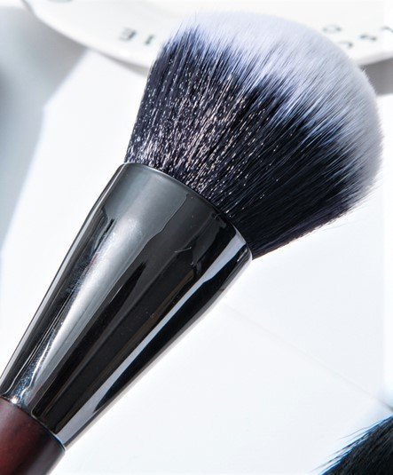 BeautyBlissOL's tweet photo. Big big brushes get that blush perfection with our BBM6 Blusher brush https://t.co/Yj2FHxOvcw #bigbrush #blushbrush #makeupbrushes #mua #makeupbrushes https://t.co/wYlkWavTxQ