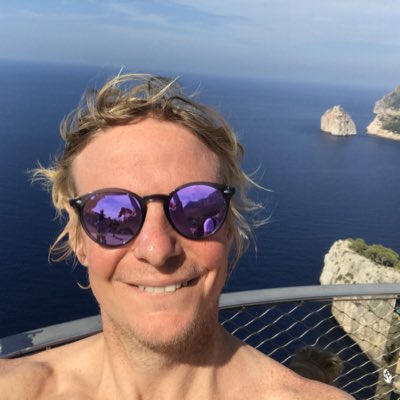 RoryRenwick's tweet photo. #NewProfilePic https://t.co/c3yteRSNgM