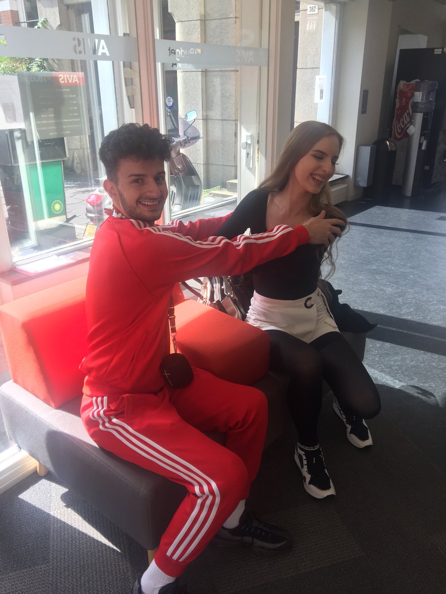 TrackSuit_Cx tweet media