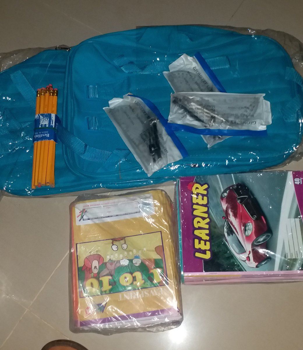 misbah_mb's tweet photo. Book drive campaign.
#TeamYobe plan to donate to Sabon Layi Primary School, Potiskum, Yobe State on 27th September 2019.
It is never late to make your donation
#Groom2rule
#BookDriveCampaign
#GiveNorthEducation
@AimersGoal https://t.co/84bgf7D7Lj