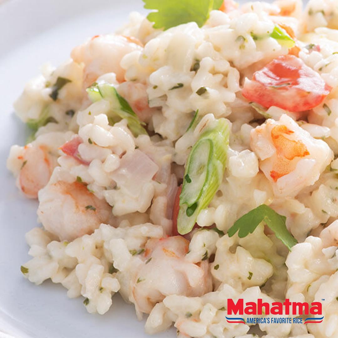 Here’s a quick &amp; easy Cilantro Cream #Risotto with #Shrimp 🦐  Just in time for the weekend bit.ly/2jYd254 #weekendvibes