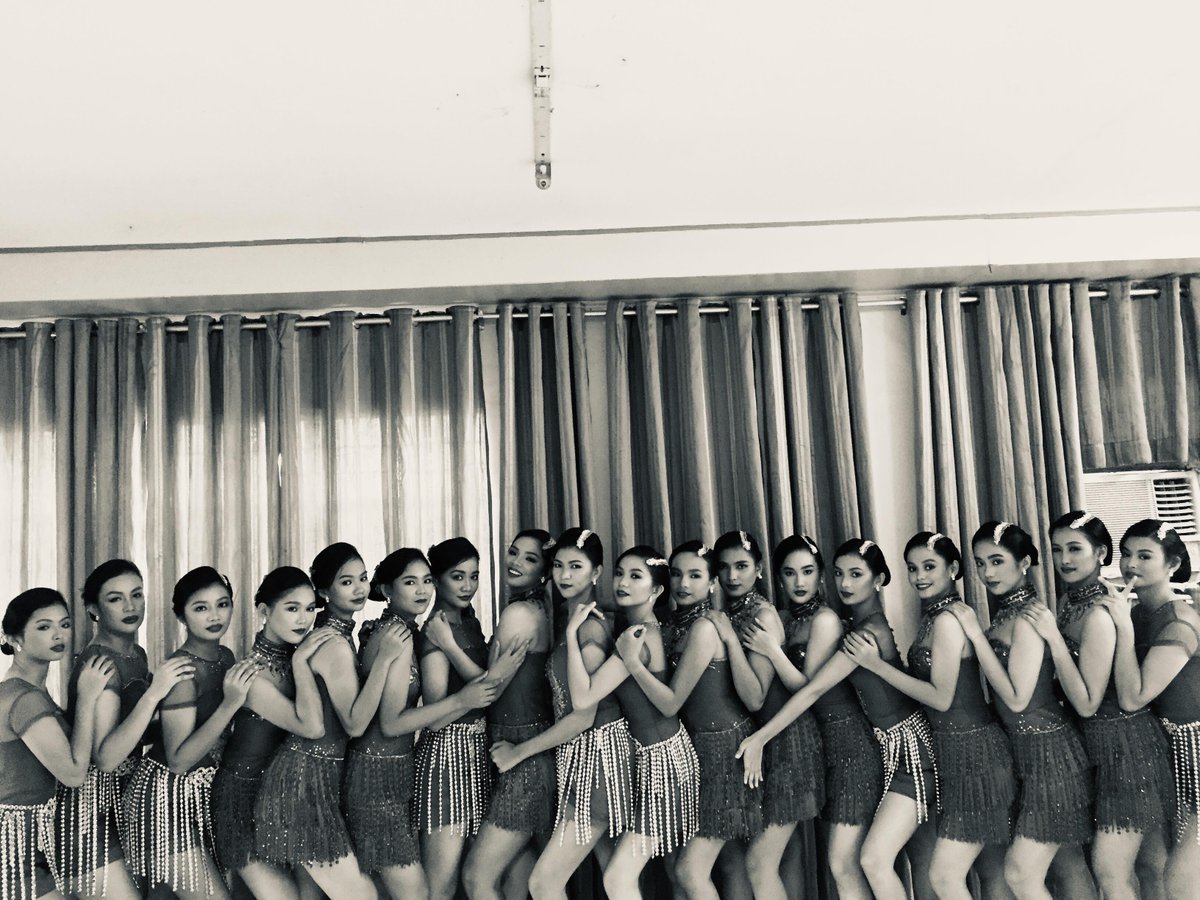 krizziafrancia's tweet photo. Please watch and support the USANT band and majorettes this saturday at Jesse M. Robredo Coliseum💟
See you there!❤

#begoldbebold
#usantrepresents
#usantfiesta2019 https://t.co/DUZQcHjiKQ