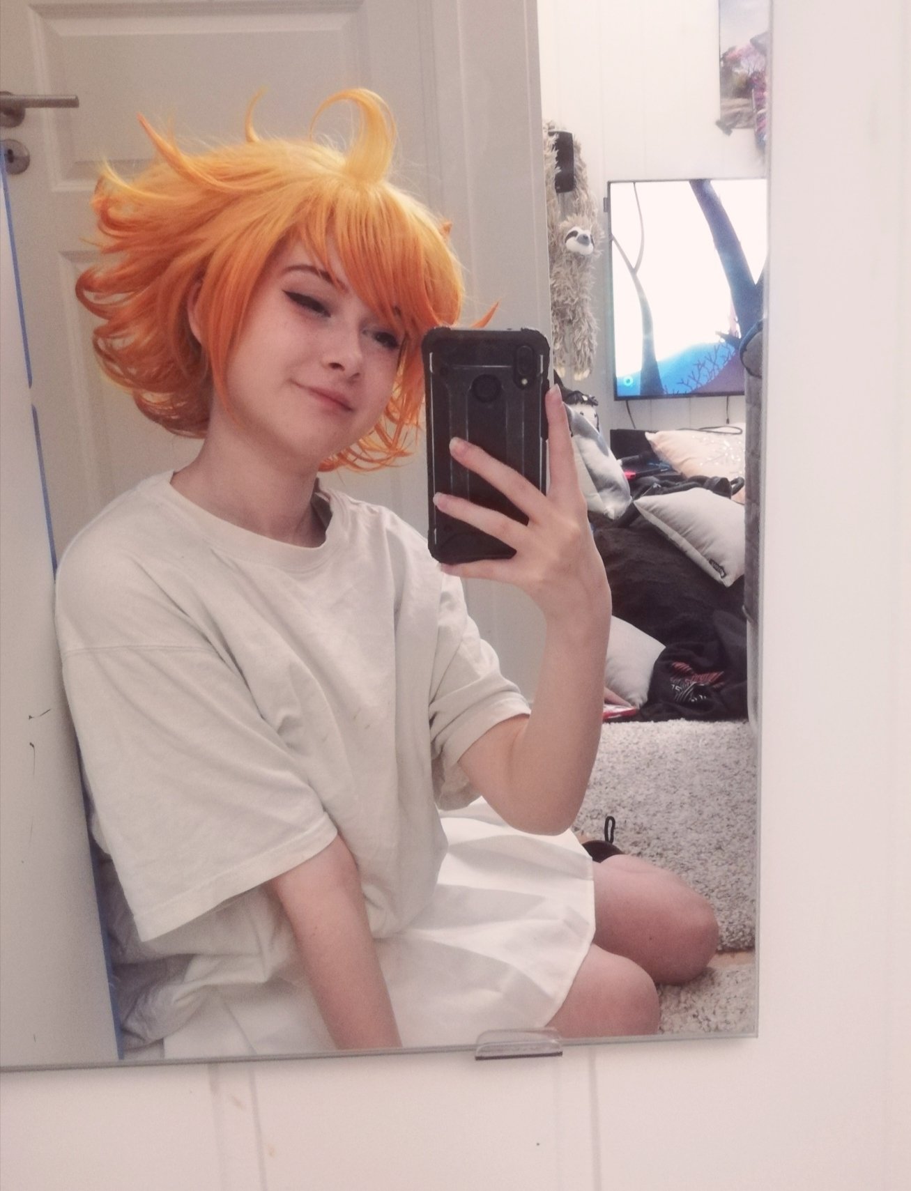 self] Emma from The Promised Neverland : r/cosplay