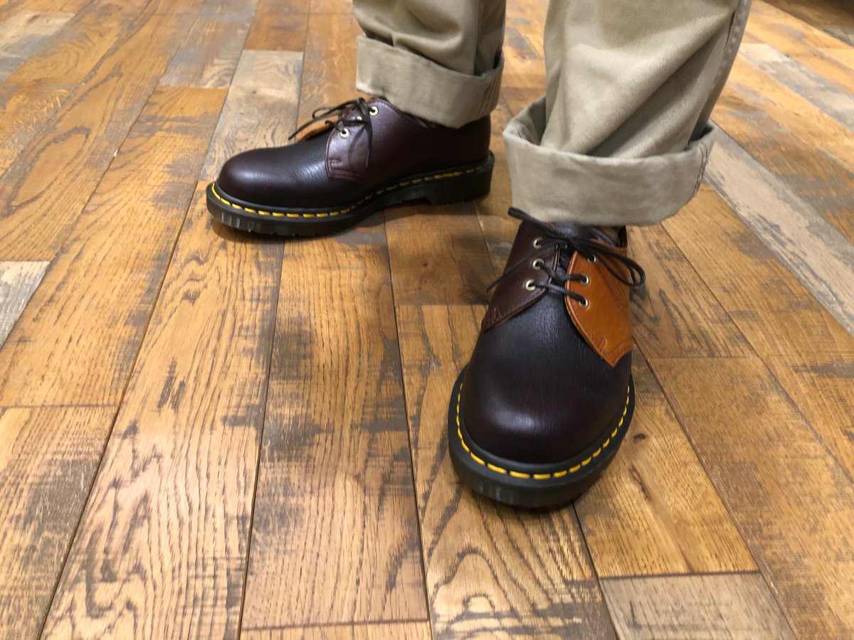 dr martens 1461 kudu