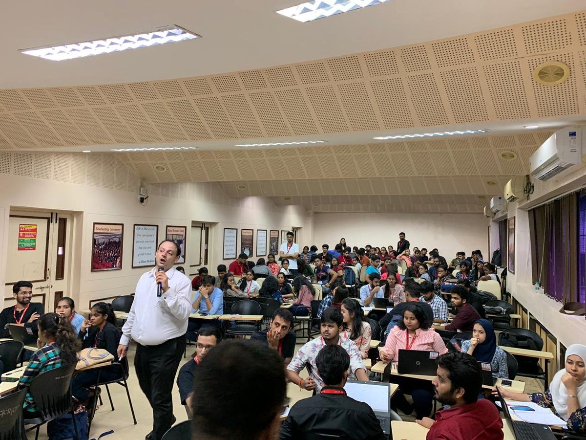 IESMCRC's tweet photo. At #IESMCRC over nine #Finance Professionals who are #Who’s #Who landed on 6th Floor Of Vishwakarna MD Lotlikar “Sankul” for a #Mockstock with over 150+ #students! Tonnes of thanks to CII Yi Mumbai! Session went on for 10800 seconds with over #fivetrading sessions https://t.co/LLpbl3fNPE