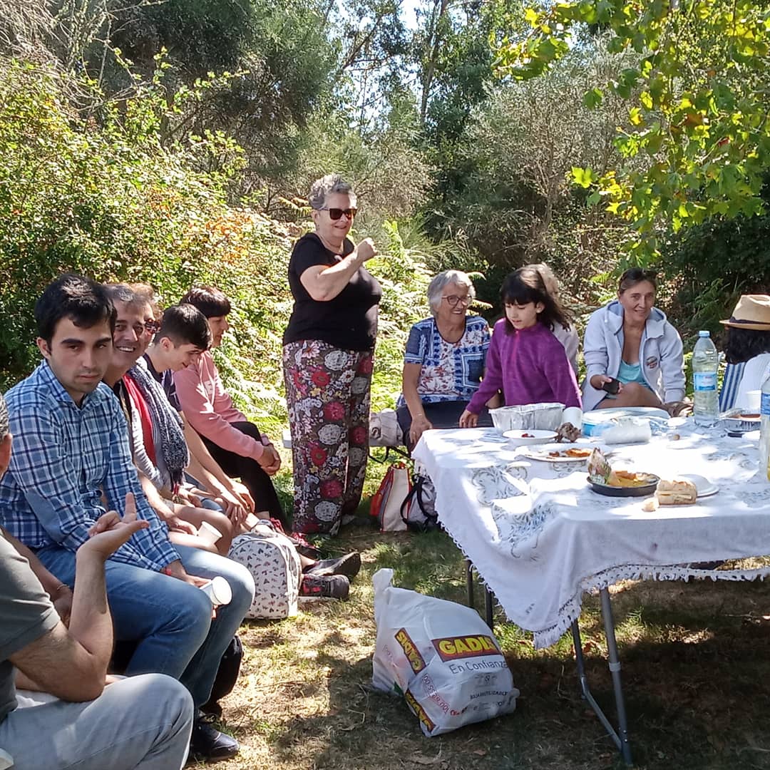 CorazonVigo's tweet photo. El sábado la parroquia del Sagrado Corazón peregrinó a la Franqueira. Fue un día cargado de emociones y buenos momentos. Gracias a todos por hacerlo posible. #convivencia #corazonvigo #sagradocorazonvigo #afranqueira @CorazonVigo @tui_vigo https://t.co/tjN709IsU4