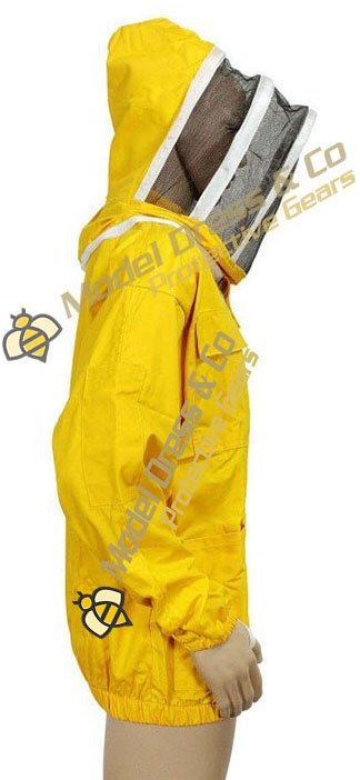 ModelDress's tweet image. We export High Quality of Beekeeping Suit with all ranges. We have Special Offers for Clients. Please Contact Us for More Detail modeldressco@gmail.com or mdressco.com #Beekeeping #BeekeepingSuits #HoneyBee #Honey #Bees #Beesuits #BackyardBeekeeping #USABeekeeping