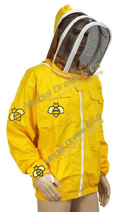 ModelDress's tweet image. We export High Quality of Beekeeping Suit with all ranges. We have Special Offers for Clients. Please Contact Us for More Detail modeldressco@gmail.com or mdressco.com #Beekeeping #BeekeepingSuits #HoneyBee #Honey #Bees #Beesuits #BackyardBeekeeping #USABeekeeping