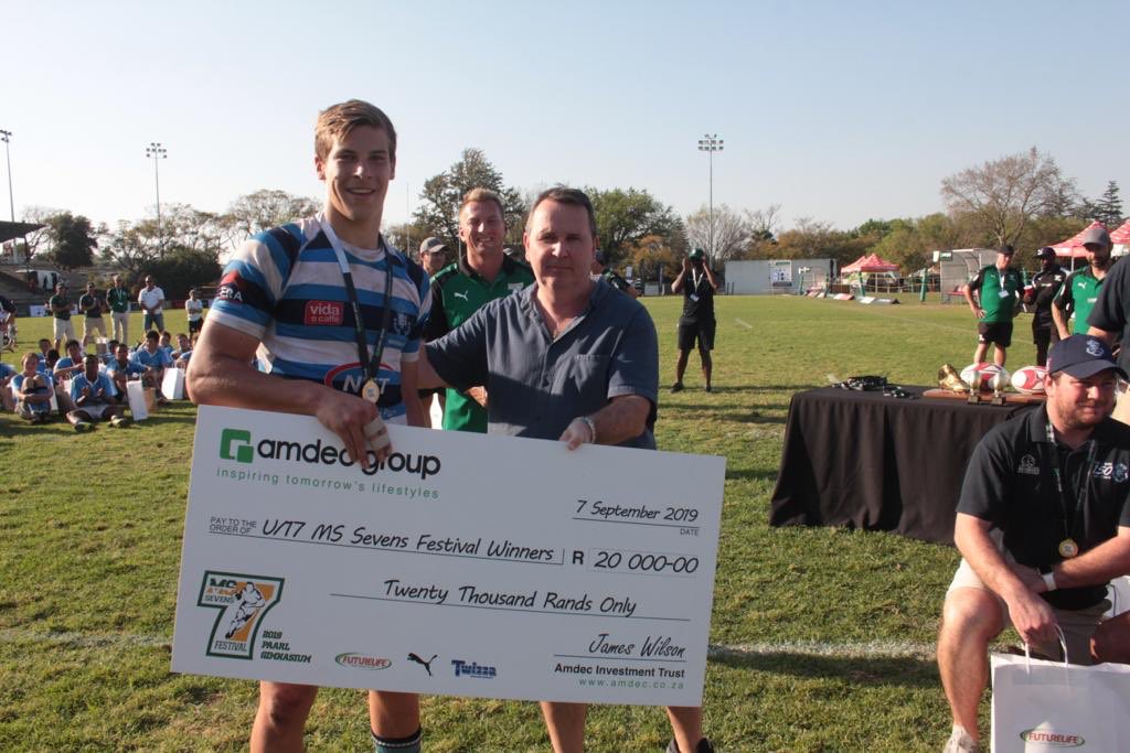 MS7sFestival's tweet photo. U17 CUP CHAMPIONS
🏆 Paarl Boys’ High🏆
#MS7s #AmdecGroup #PumaSA #Twizza https://t.co/4KjDsW0r3u