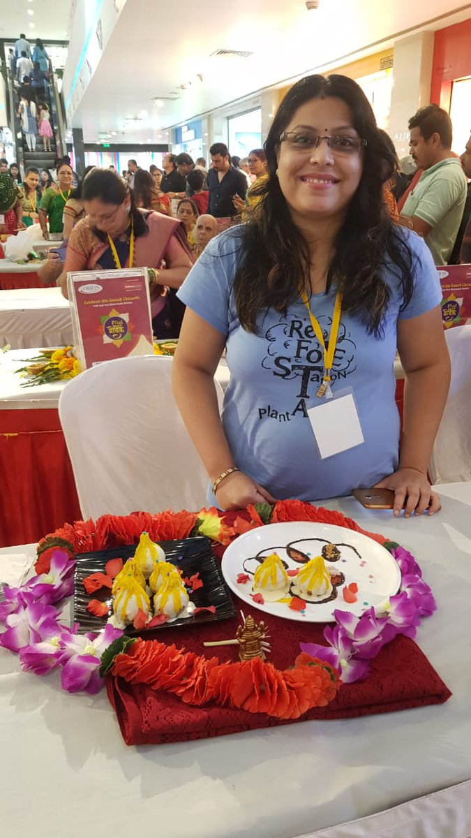 Orionmallpanvel's tweet photo. Thank you for creating #Yummy Modaks! π
#Modakmakingcompetition #MadOverModaks #OrionMallPanvel https://t.co/qH77c0toM8