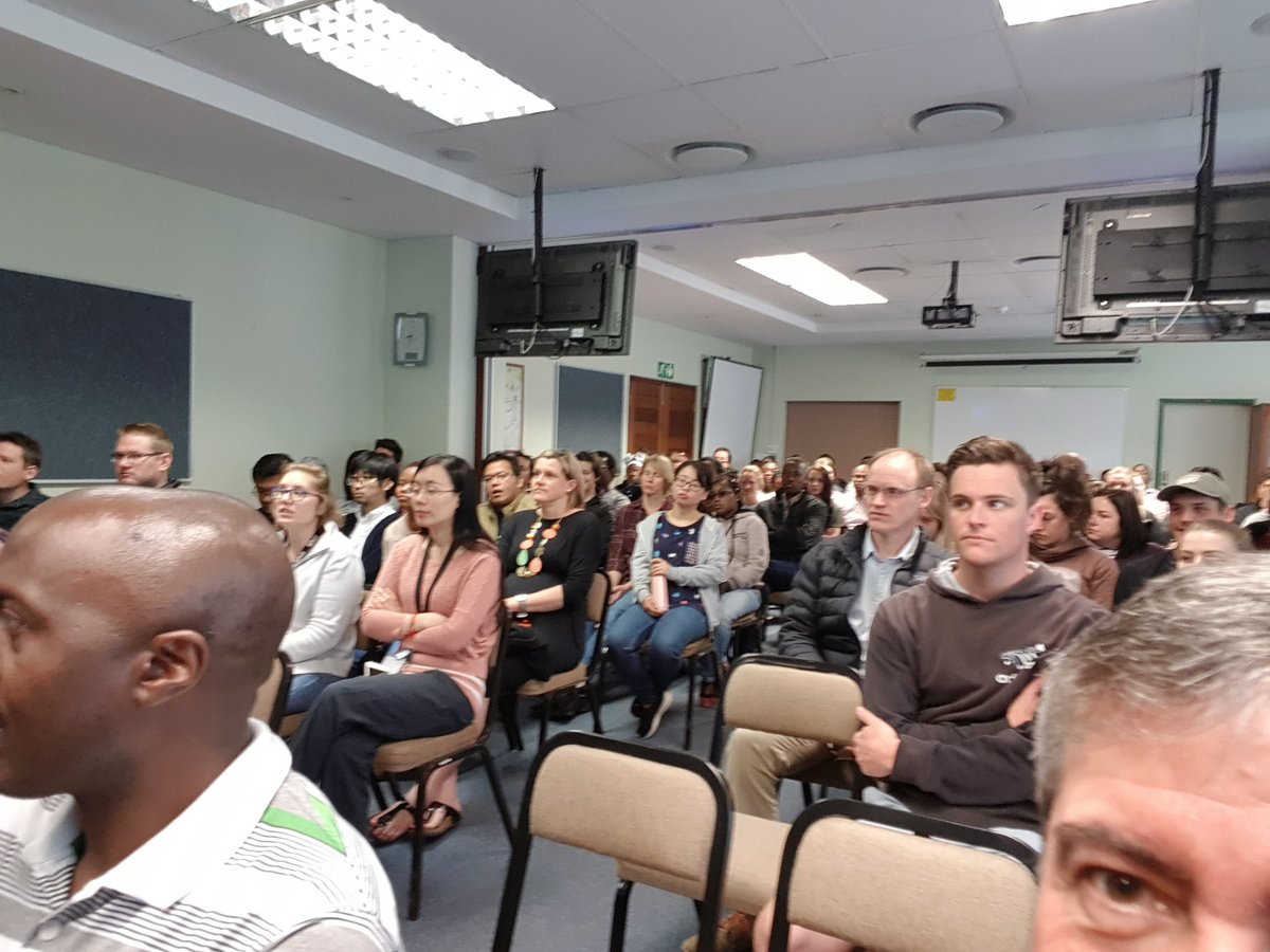cemaggi's tweet photo. Iniciando visita al Forestry and Agricultural Biotechnology Institute #FABI en la @UPTuks junto al Dr. Rodrigo Ahumada de #Bioforest @Arauco_cl Nuestro objetivo es avanzar hacia un acuerdo de colaboración permanente en formación de postgrado e I+D+i conjunta con @Ciencia_UdeC https://t.co/PMpy9uSjvl