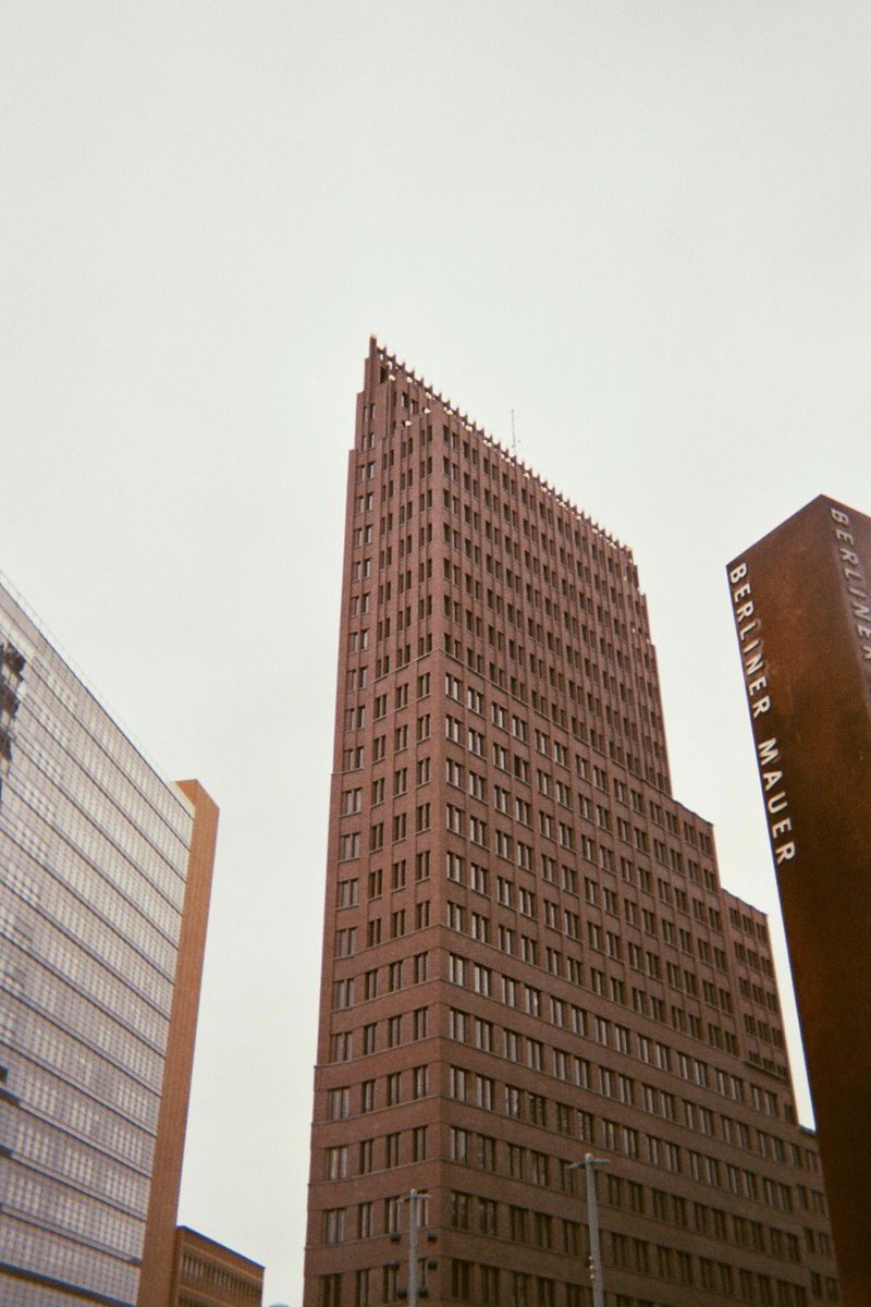 frantasdaddario's tweet image. berlin on film;

// #frantasticmonday
@connorfranta //