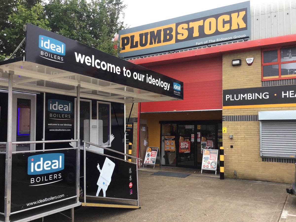 Paulsmithideal's tweet photo. @StelradCentral @IdealBoilers @PlumbStockTrade @Stelrad Steltad Radiators &amp; Ideal Max boilers @ Plumbstock Luton today, the perfect combination for all your heating needs @IdealBoilers @PlumbStockTrade #idealMax #heating https://t.co/GnUB7nYLTf