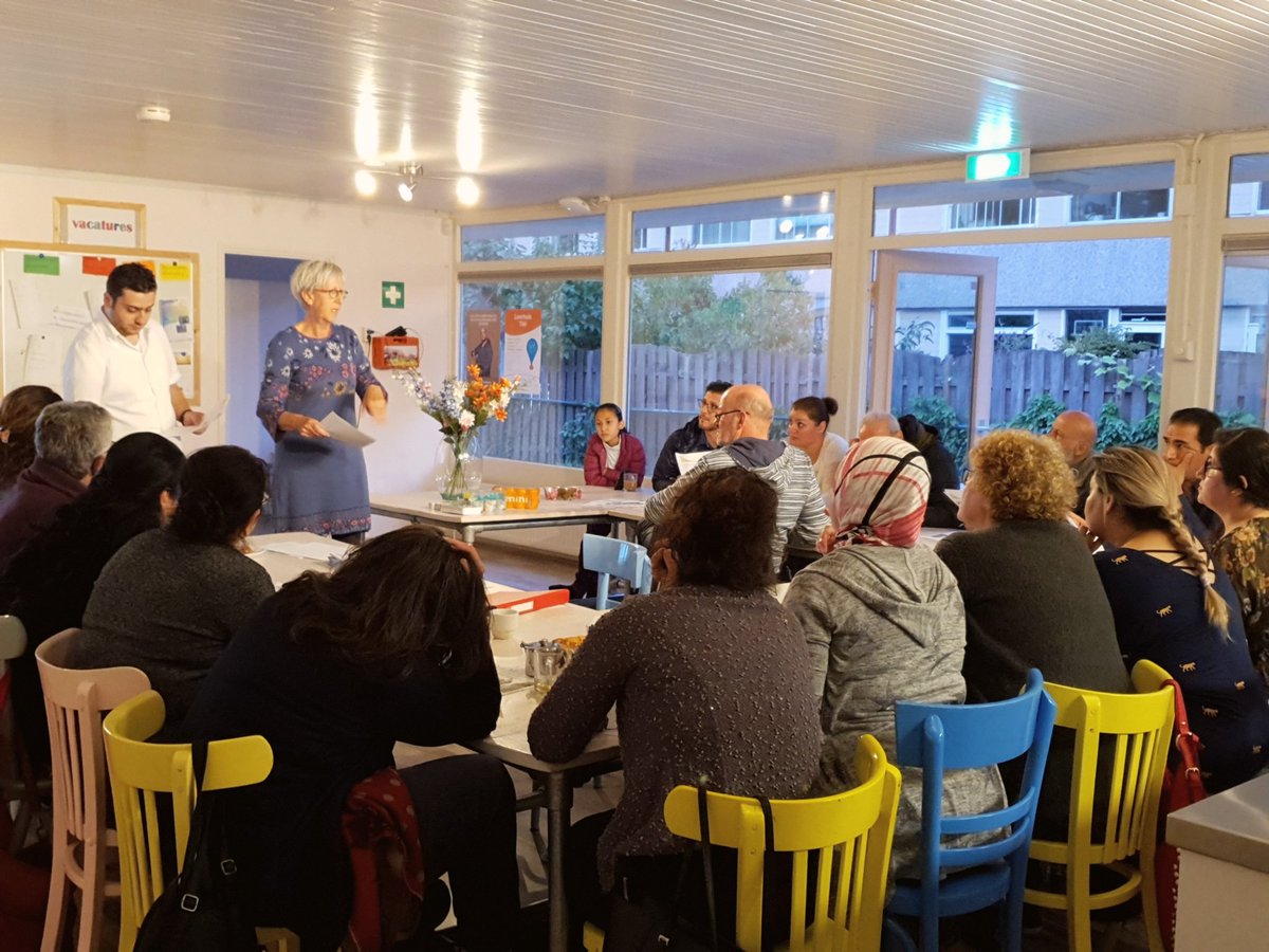 OpenMindTiel's tweet photo. De tweede #praattafel door @OpenMindTiel
We hebben een super dag gehad, met een nieuwe tips om energie te besparen. Bedankt #Stijn_Wagenaar @gemTiel
Tot volgende maand met een nieuwe praattafel.
@MozaiekW @OtriAya @AjoumNour https://t.co/ase6THB6am