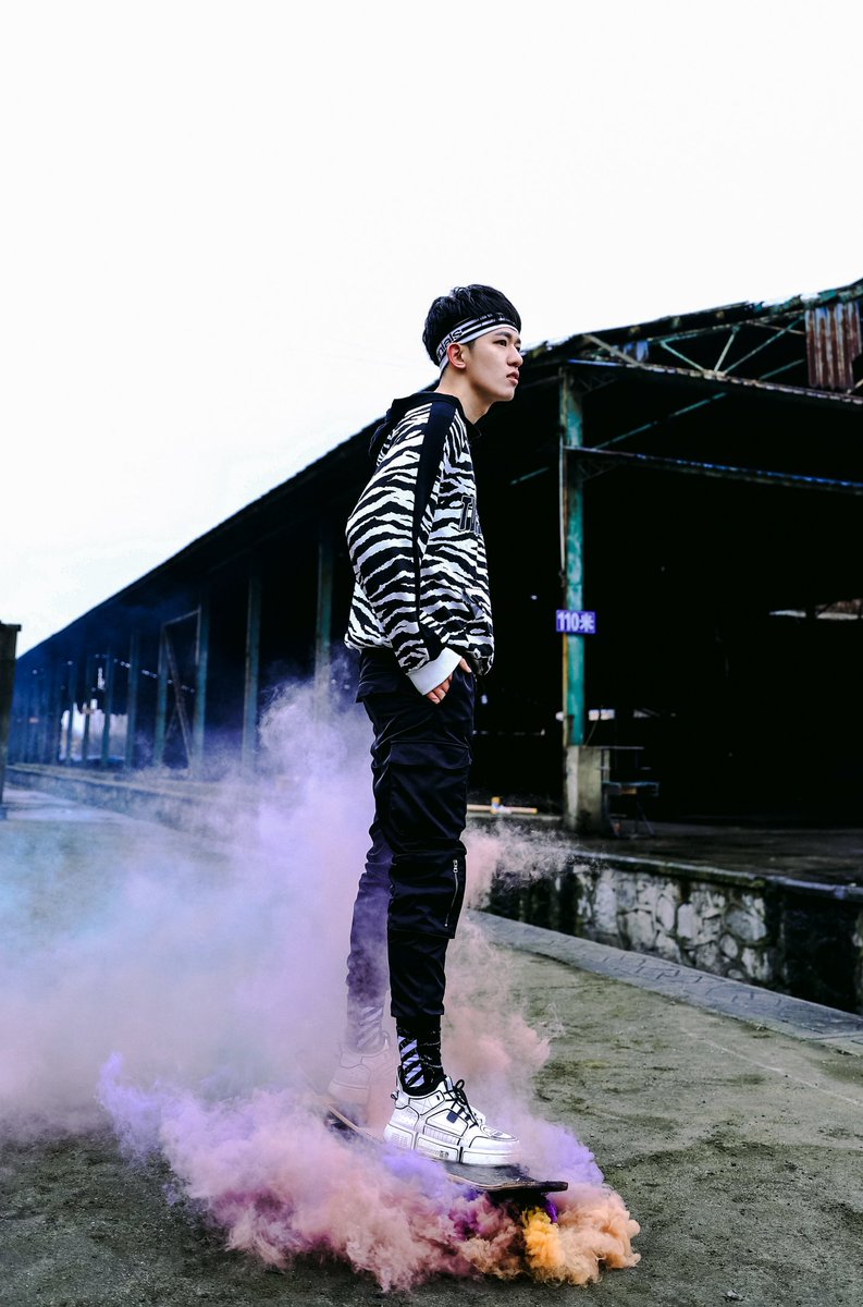 GZTV_FCWM's tweet photo. #非常完美# #班宇浩 # https://t.co/APc2ZKVo5A