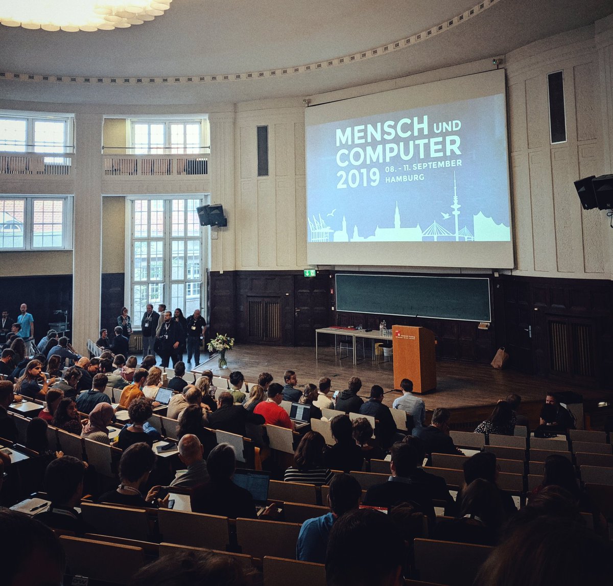 newreld's tweet photo. Moin Hamburg. Mega gespannt auf den Tag bei der Mensch und Computer 2019. #MUC2019 #menschundcomputer #usability #uxdesign https://t.co/wXYjDcar4R