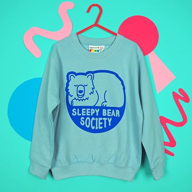 hellohelloDODO's tweet photo. We finally made Sleepy Bear Society sweaters and tees for our mini DODO kids range 🐻💤 So now the whole family can rock those hibernation vibes 😎 Are you team sleepy or team raring to go this morning? 😴
.
.
.
#hellododo #sleepybearsociety #kidsclothin… https://t.co/cKvWkXYB1T https://t.co/zlsvIXQbWC