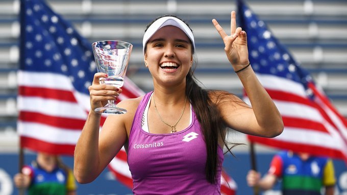 #USOpen
Girls' Singles
FINAL

[4] MARIA CAMILA OSORIO SERRANO 🇨🇴 wins the title, beating [Q] Alexandra Yepifanova 🇺🇸 61 60

(Pic: USO)