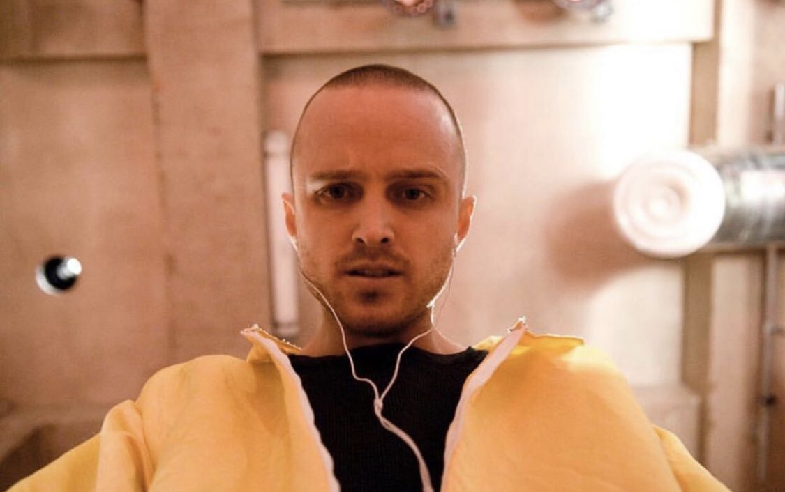 MovieGrafMG's tweet photo. Aaron Paul: “Hello old friend.” https://t.co/61xfbJs0nB