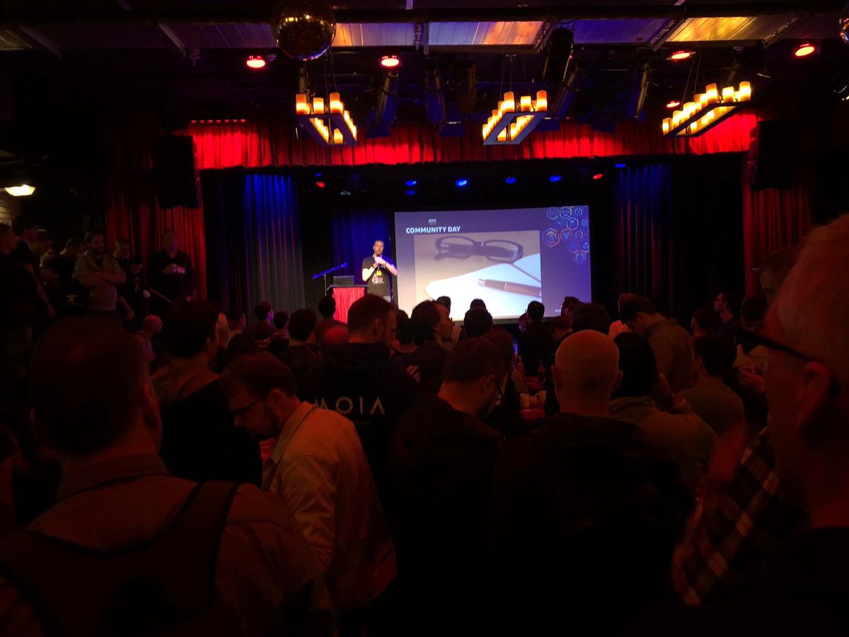 moehlone's tweet photo. #AWSCommunityDay just started, awaiting great talks! 🥳 #aws #otto_de #otto_jobs https://t.co/QF0zzjUJ33