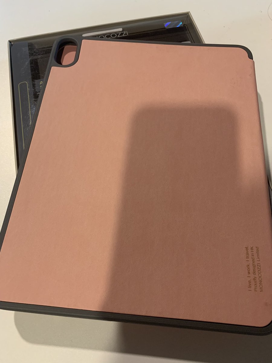 findgoodsx's tweet photo. เคส monocozzi ipad pro 11 สีชมพู มีที่ใส่ปากกา ชาร์จได้ ใช้ไปครั้งเดียว ส่งต่อ ซื้อมา 1,490 ขาย 800 รวมส่งค่ะ #ไอแพด #ไอแพดเพื่อการศึกษา #ipad #ipadpro #เคสไอแพด #ไอแพดมือ2 https://t.co/IU5umri00z
