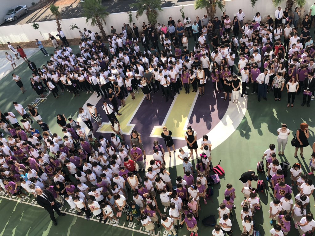 UOCalli's tweet photo. 2019-2020 eğitim öğretim döneminin ilk zilini okulumuzun en minik Uğur’lu öğrencileri çaldı.
Tüm öğrencilerimize başarılarla dolu güzel bir yıl diliyoruz.🐯💜 #UğurluOlmak https://t.co/ejvxaSnwT8