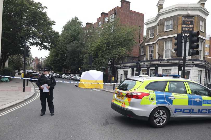 First pictures emerge at scene of latest London shooting Mirror