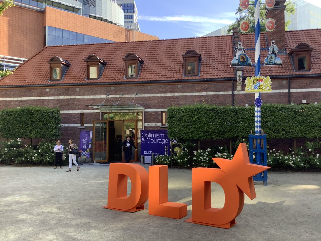 Getting ready for #DLDeurope19 in #Brussels. Be sure to check back here for updates throughout the day. 

news.dld-conference.com/dld-europe-201…

#innovation #europe #futureofwork #automation #ai