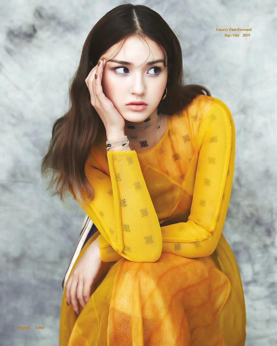 somi_letter's tweet photo. [💌] Hashtaglegend X SOMI

https://t.co/JKqj55bB0F
https://t.co/TYaBLVekuL
https://t.co/qhFRXFsOh0
https://t.co/ki9768O2uz

#전소미 #소미 #somi https://t.co/Z2o2R4QWTd