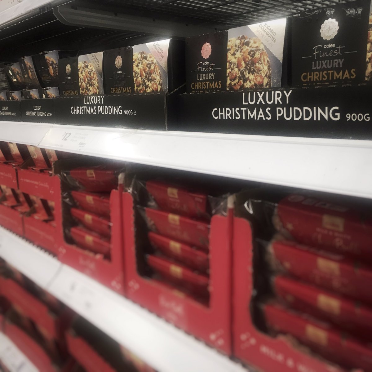 NewRealImprtnt's tweet photo. All I want for ... the football finals? 😂😂 Seen today @Coles ... your #seasonal #food #supermarket 🤦🏻‍♀️ https://t.co/rE0XIYFdjU