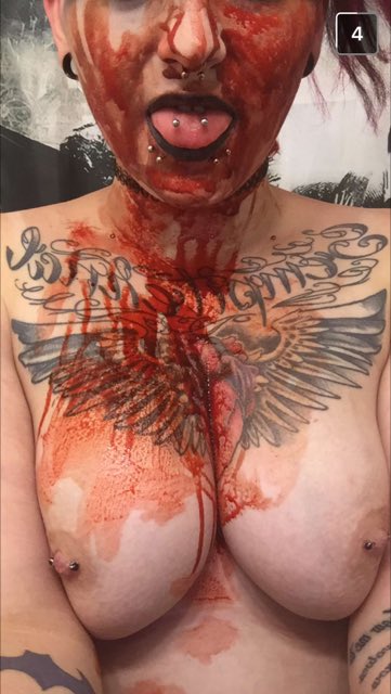randomchicks6's tweet photo. My #exgf being a naughty girl #ass #bigass #tightass #pussy #tightpussy #masturbation #dirtygirl #bootyonly #lovelypussy #nsfw #nopanties #PeekAPussy #pussyflash and my #bodmodslut getting a little #kinky #blood #bloodfetish #tits https://t.co/UARwvhCjlI