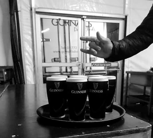 GuysEatingEst's tweet photo. A really big thanks to all our Guyโs team, friends, family & customers for helping makes this the best #oysterfestival ever!!!! #youareawesome #canalside #teamnells #nellsfamily #guysfamily https://t.co/YeySVehOkD