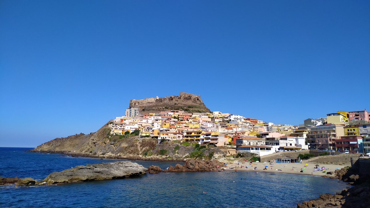 Apesar de la tristeza que caracteriza la vuelta de un #viaje, volvemos con las pilas cargadas de #Sardegna 😍 Poco a poco iremos colgando el #roadTrip por las RRSS para desgranar nuestro paso por esta preciosa #Isla