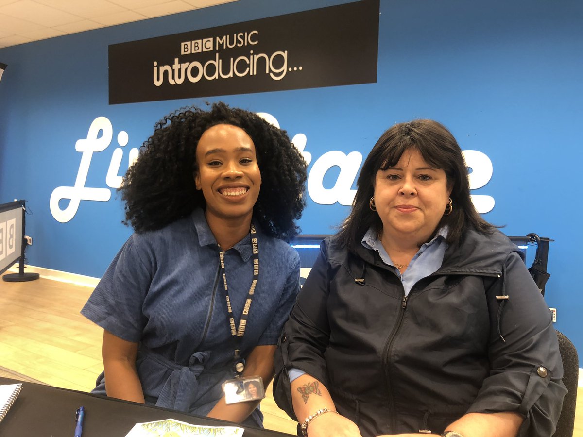 VikkiTeri's tweet photo. With Gaynor Jackson talking to @BBCRadioManc and @LOreal_B about Gaynor’s brand new group starting today at Benchill Community Centre #ForHappyDays #ForGreatStuff #RealBenchill @RealBenchill @4EVERManchester https://t.co/fCYL26M97o