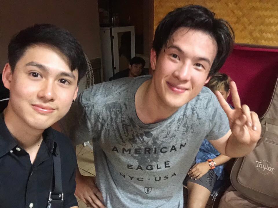 AnThekop's tweet photo. Meet &amp; Greet เจมส์ มาร์ สนุกมากๆครับ ขอบคุณงาน ขอบคุณทีมงานทุกท่าน ขอบคุณประสบการณ์ดีๆครับ 😊🙏🏻🎸 #5thmeetandgreetwithjamesma cr. Ben touchkorn 😍😍#เจมส์มาร์  #jamesma https://t.co/JN5GrLcIur
