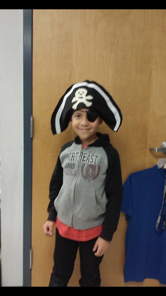 baguilar872's tweet photo. Sick of my little 12 year old brother putting countless hours of work in&amp; not getting the recongnition he deserves. I dont want him to give upHe’s literally so close, a simple retweet can maybe make the next person see his content and help! I love this boy so much, he deserves it https://t.co/LkdHhKKLrb