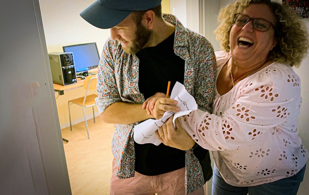 Vad är en lådbil? Kan det vara en leksaksbil som ligger i en låda? Javisst! Det blev vi varse om på aktivitetsdagen förra veckan, när vi gjorde massor av kluriga uppdrag tillsammans. En toppendag med fler deltagare än någonsin! bona.nu/aktivitetsdag-…