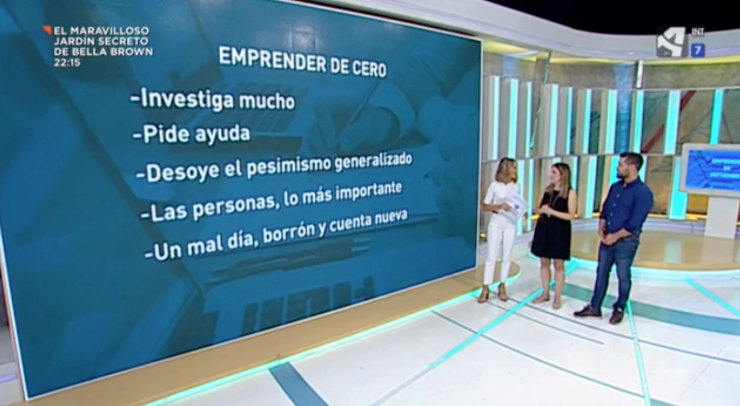 ajezaragoza's tweet photo. #soyAJE ¿Quieres emprender y no sabes cómo? 
Te recomendamos escuchar los valiosos consejos que explicó 🗣Sara Acero de @la_zarola y miembro de la #JuntaAJE en @Aragonenabierto de @aragontv 

▶Puedes ver el vídeo aquí: https://t.co/xOI1QebALT
#socioAJE #AJEZaragoza #emprendedor https://t.co/WkgvJ9hNND