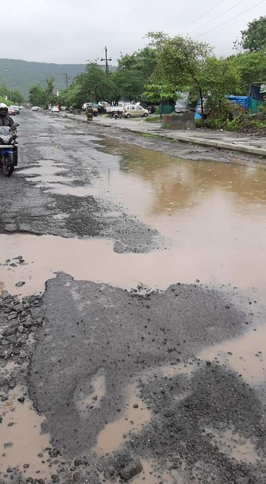 viksmumbai's tweet photo. @airnewsalerts @Dev_Fadnavis @BJP4Maharashtra Done with improving roads of urban areas? 

#Kharghar #NaviMumbai https://t.co/zjV3rbHrzH