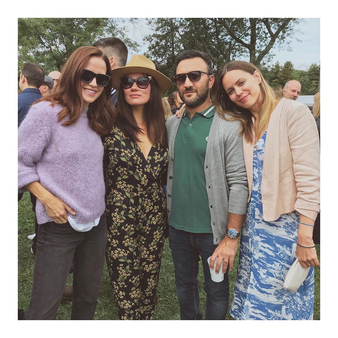 TMI_Uruguay's tweet photo. About yesterday at the #CFCbbq...@KSueMurray @VanessaMatsui @ambergoldfarb @MikaelaLily #cfcfamily #tiff2019 @cfccreates #CFCcreates
#ShadowFam https://t.co/FUnNW5fC0U