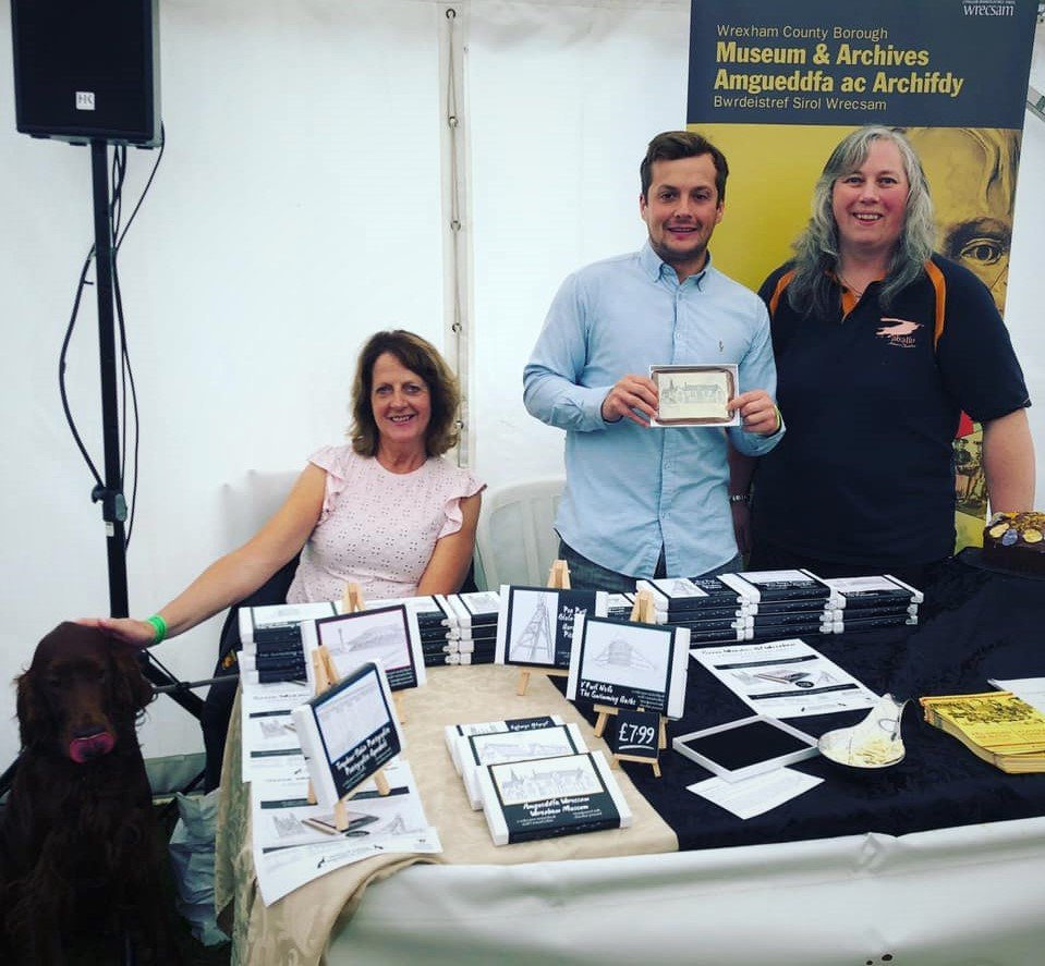 Amgueddfeydd Wrecsam / Wrexham Museums (@wrexhammuseums) on Twitter photo We had a great time at <a href="/WrexhamFood/">Wrexham Food Festival 2019</a>
Thank you to everyone who loved and bought our new 'Seven Wonders of Wrexham' chocolate postcards featuring artwork by <a href="/mikeyjonesart/">Mikey Jones</a> with <a href="/aballu/">Jo Edwards</a>
They are now for sale at Wrexham Museum
<a href="/ThisIsWrexham/">This Is Wrexham</a> <a href="/wrexhamcbc/">Wrexham Council</a> <a href="/NthEastWales/">North East Wales</a> <a href="/wrexham/">Wrexham.com</a> We had a great time at <a href="/WrexhamFood/">Wrexham Food Festival 2019</a>
Thank you to everyone who loved and bought our new 'Seven Wonders of Wrexham' chocolate postcards featuring artwork by <a href="/mikeyjonesart/">Mikey Jones</a> with <a href="/aballu/">Jo Edwards</a>
They are now for sale at Wrexham Museum
<a href="/ThisIsWrexham/">This Is Wrexham</a> <a href="/wrexhamcbc/">Wrexham Council</a> <a href="/NthEastWales/">North East Wales</a> <a href="/wrexham/">Wrexham.com</a>