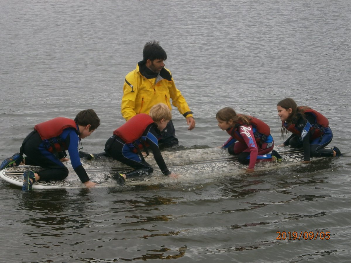 aberladyschool's tweet photo. Last Thursday, P4 went paddle boarding at Musselburgh Lagoons. We found it lots of fun but also demonstrated great team work, determination and resilience. #aps4 https://t.co/mI0RZMNvnZ