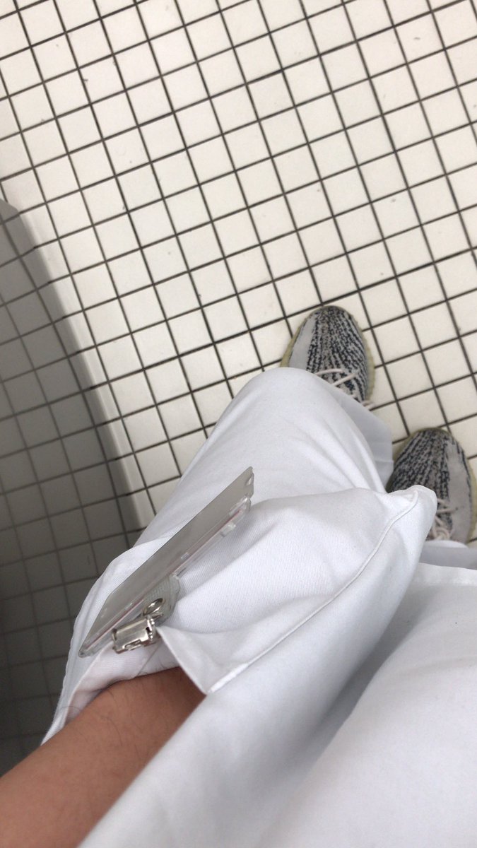 kanakcuf's tweet photo. perawat hypebeast https://t.co/dHV7r6Wcxe