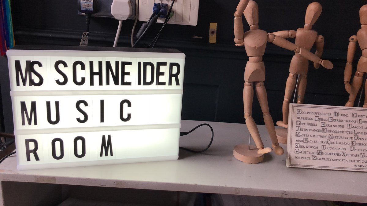jackieschneider's tweet photo. Had a great day at school.Year 5 have been reporting back on @mertonmusic #In2music project. Have collected lots of data that the Arts Council will love 🎶❤️🎶 https://t.co/krBbgxqfRV