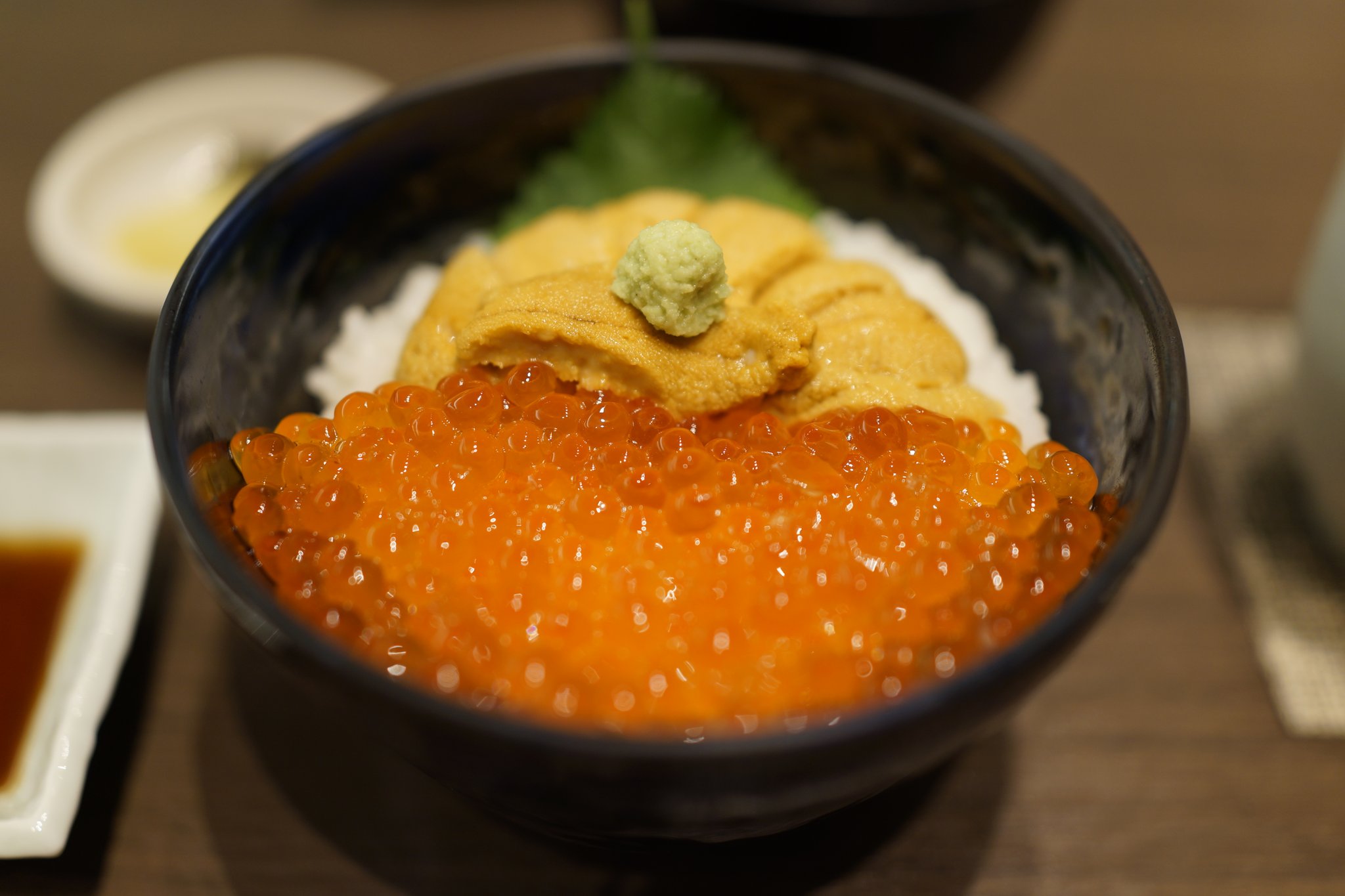 山猫 今日の夕食は函館うに むらかみ 日本生命札幌ビル店さんで 新鮮な生うに料理を頂きました 夢見心地にふわふわなうに と超新鮮な海鮮を味わいloの時間に 〆に頼んだうに茶漬けの香ばしい風味がとても感動的でした T Co Ezkkcygmye Twitter