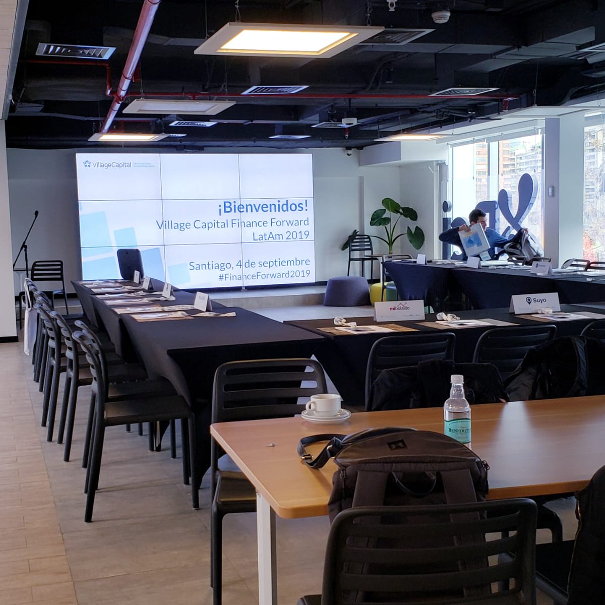 CFOremoto's tweet photo. Así termina la segunda fecha del workshop #FinanceForward2019 de Village Capital 😁.
¡Nos vemos en México!

#FinanceForwardLatam
#FinTech https://t.co/ei9YfIKCfo